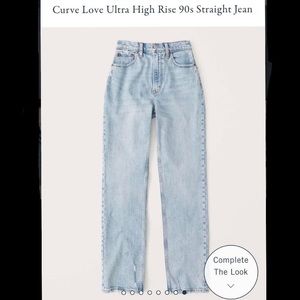Abercrombie Curve Love Ultra High Rise 90s Straight Jean - Light Wash